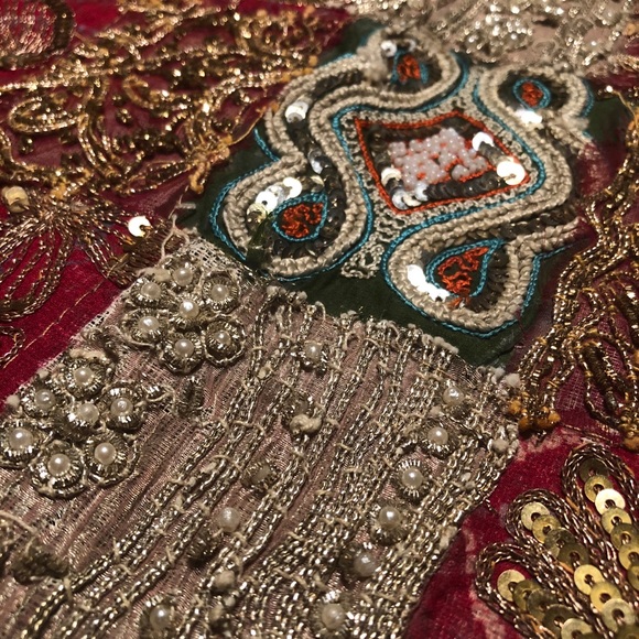 Vintage Hand Embroidered Zari Cushion Cover ♥️ - Picture 6 of 10